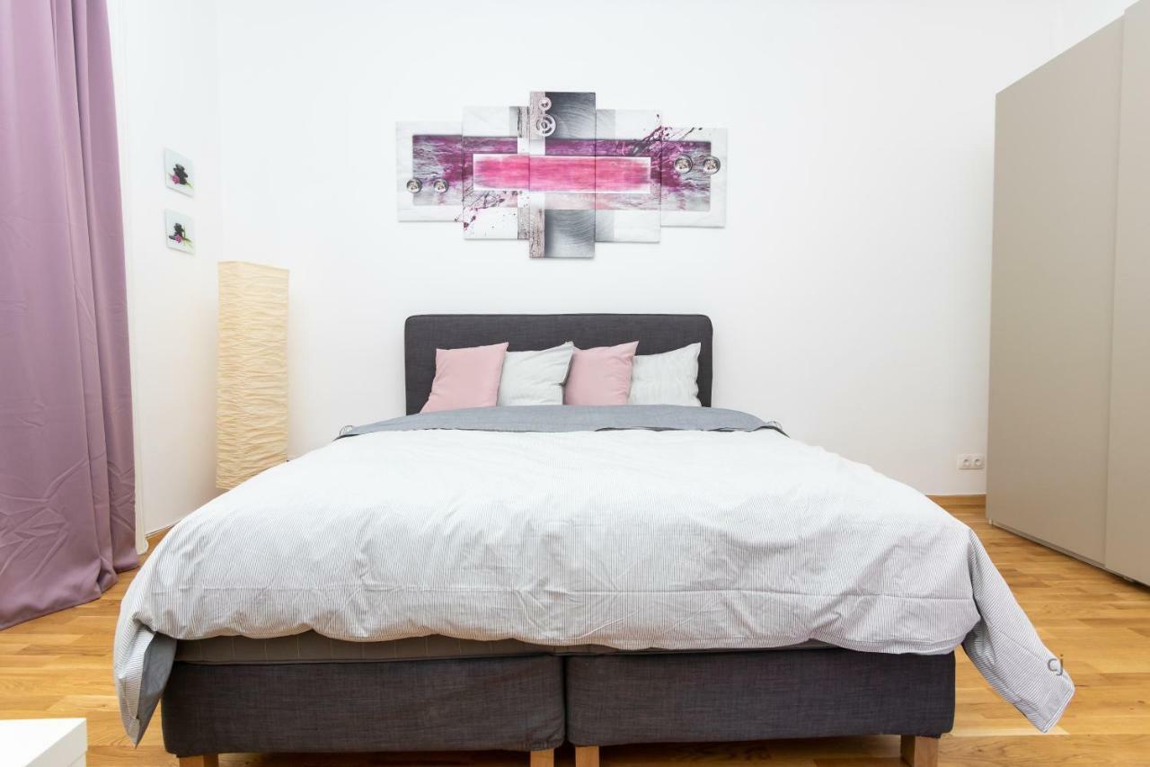 Winning By Steiner Apartment *