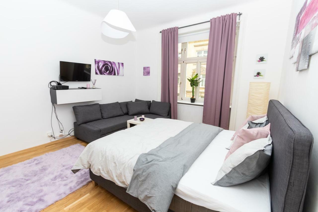 Apartment Winning By Steiner *